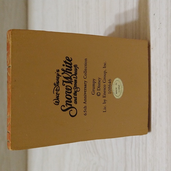 Vintage Enesco Snow White & The Seven Dwarfs "Grumpy" 65th Anniversary Figure - Picture 5 of 5